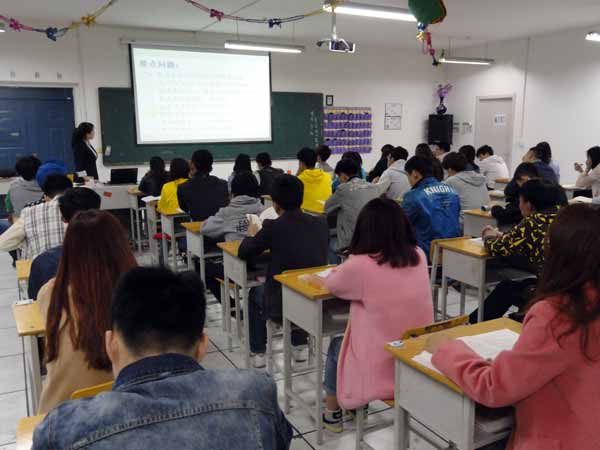 马兆玉老师在参会现场