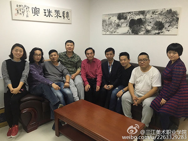 王英海院长与在广州工作的我院毕业生合影